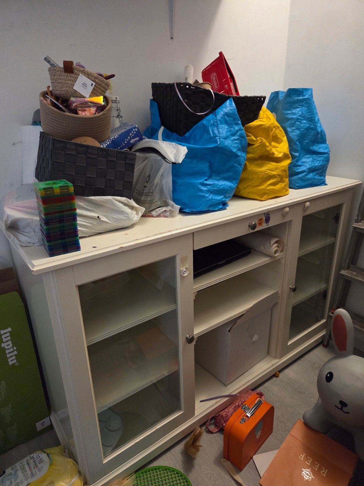 Ikea liatorp dressoir, Huis en Inrichting, Kasten | Overige, Ophalen, Gebruikt