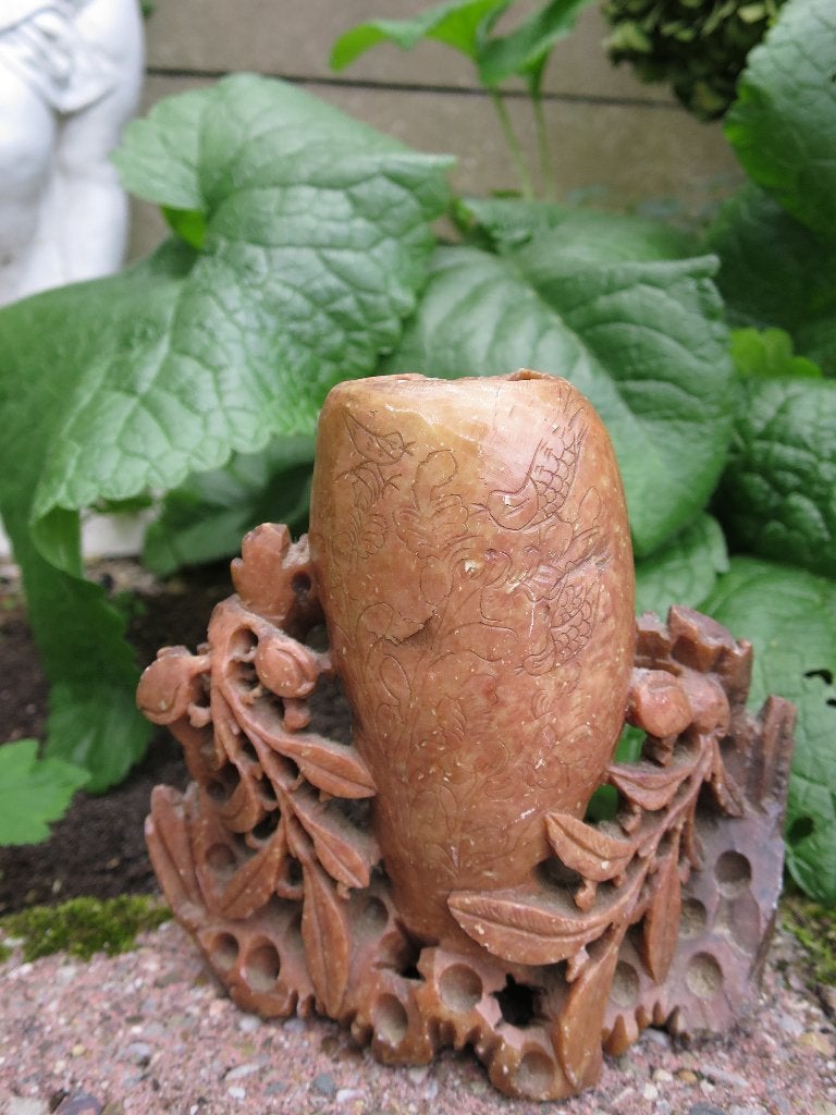 mooi handgemaakt speksteen beeldje 15/13 cm, Ophalen of Verzenden