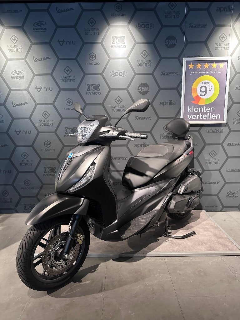 PIAGGIO BEVERLY S 400 2022 7.773KM, Motoren, 400 cc, Scooter, Occasion, Bedrijf