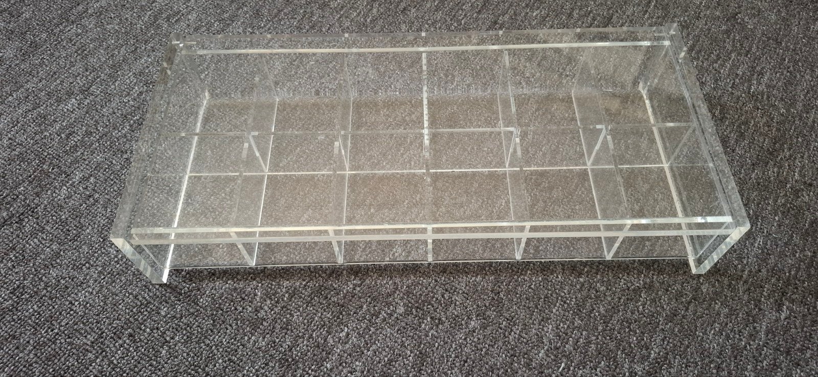 Degelijke plexiglas organizer met 12 vakken, Ophalen of Verzenden, Gebruikt, Kunststof