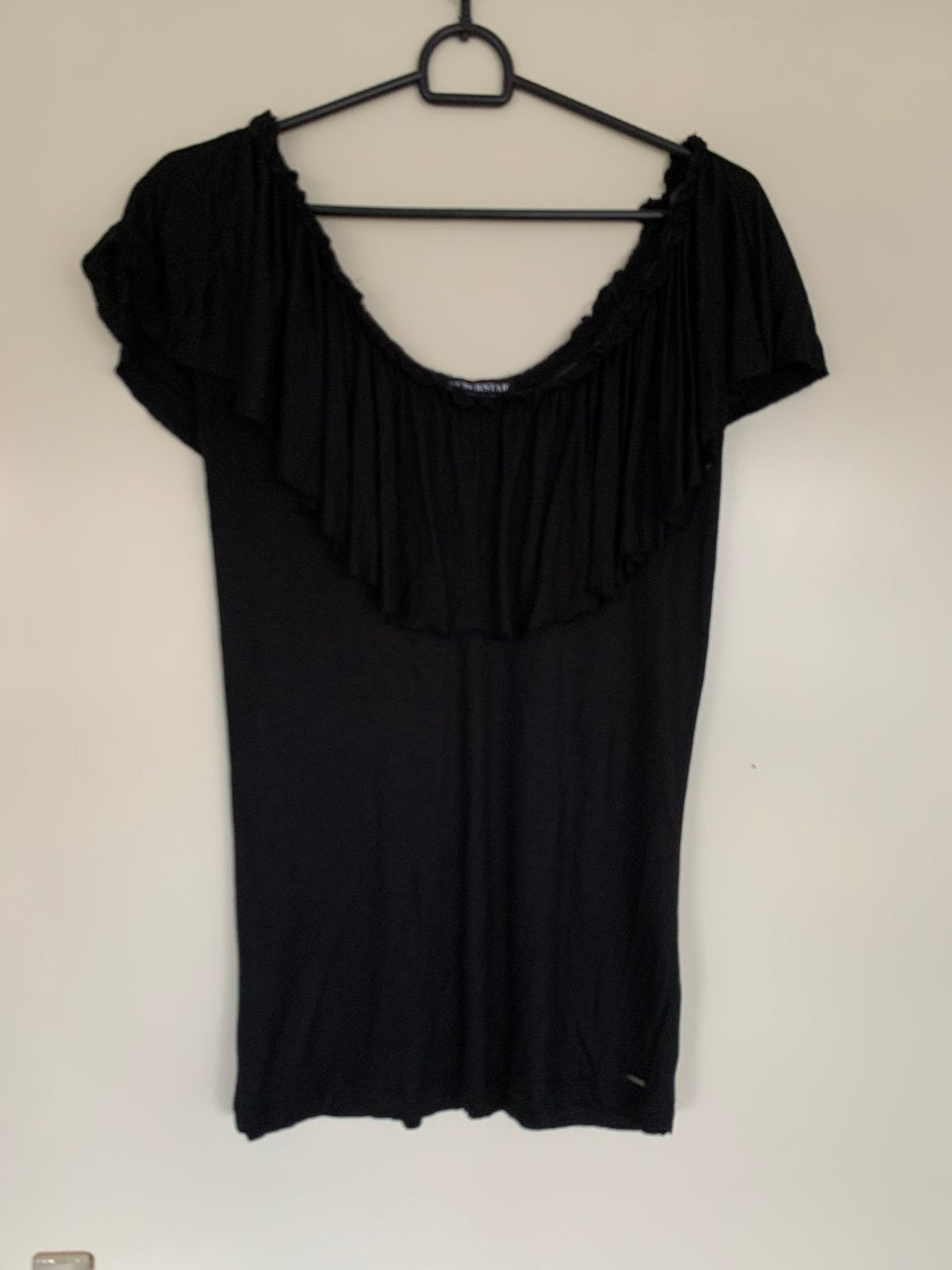 Zwart shirt roezel viscose, Maat 38/40 (M), Zwart, Ophalen of Verzenden, Zo goed als nieuw