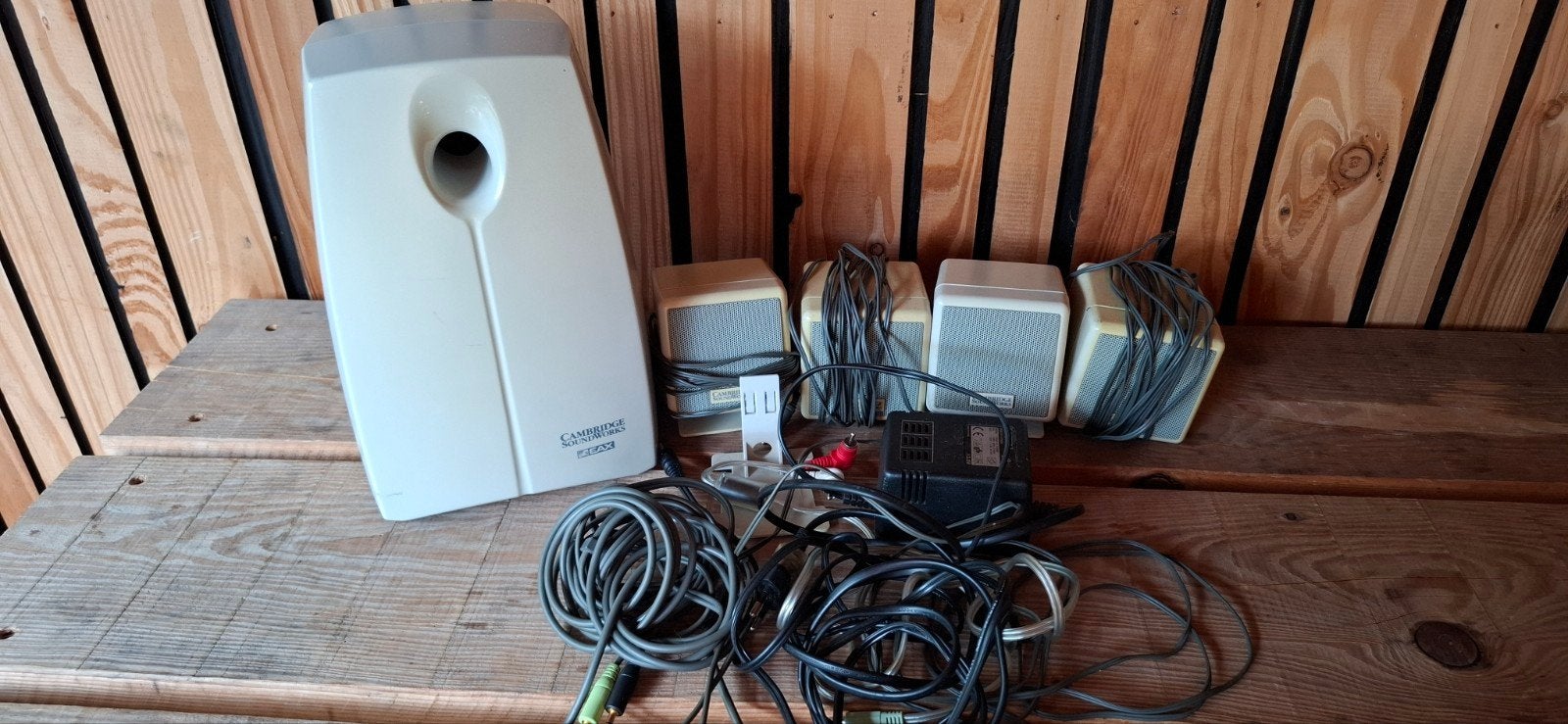 Creative Cambridge SoundWorks FPS1500 4.1 Surround Speakers, Audio, Tv en Foto, Luidsprekers, Gebruikt, Inclusief kabels, Surroundset