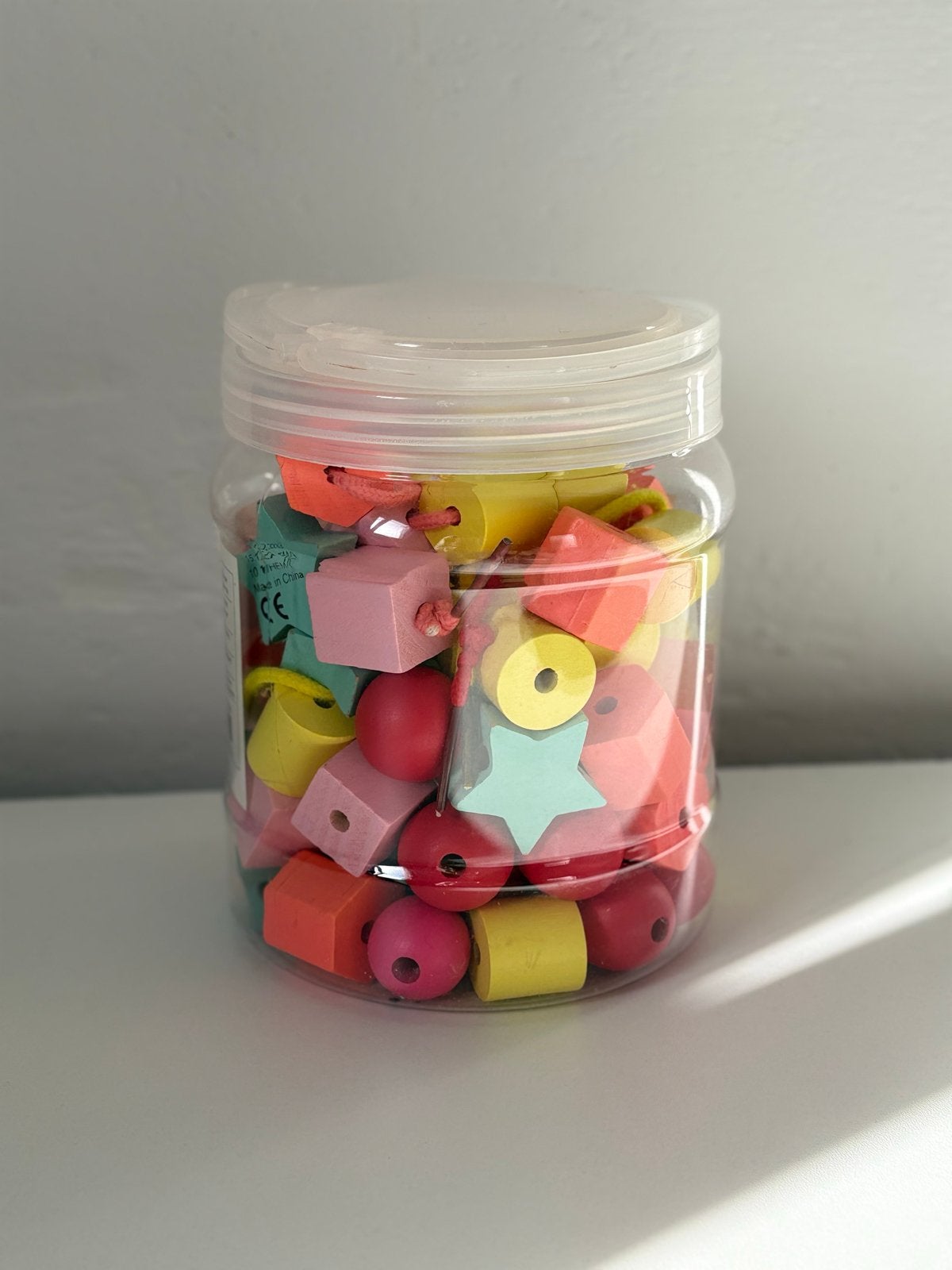 Hema houten rijgkralen met touw, Ophalen, Gebruikt, Overige typen