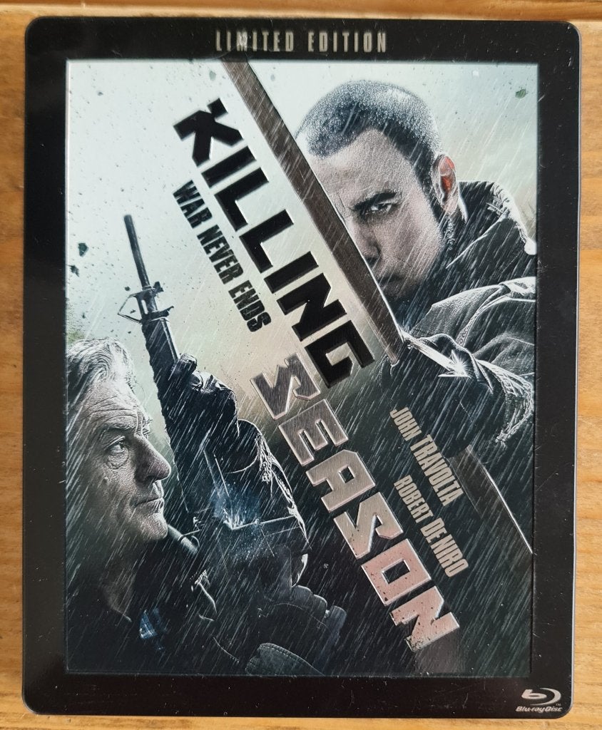 Killing Season - John Travolta en Robert De Niro - Steelcase, Vanaf 16 jaar, Nederlands, Film, Ophalen of Verzenden