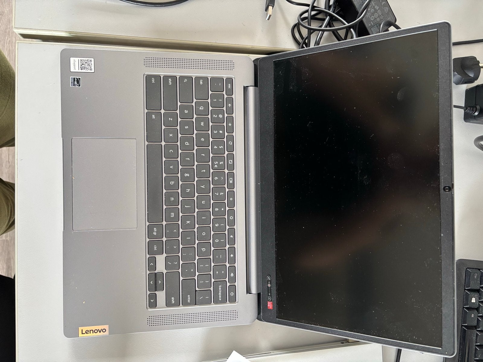 Lenovo Chromebook - Zo goed als nieuw, Ophalen, 14 inch, Qwerty, 8 GB