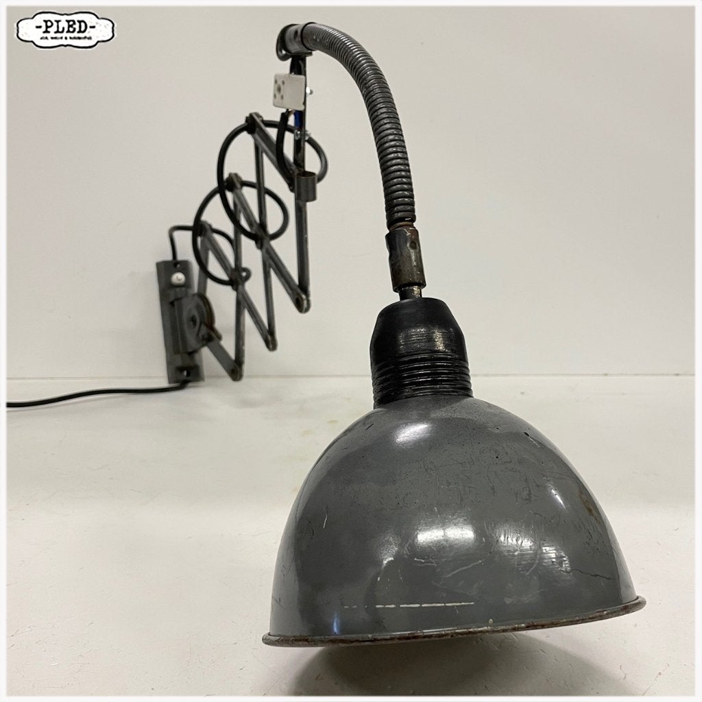 Oude Industriele schaarlamp van Instala, Tsjechie, sleets, Ophalen of Verzenden