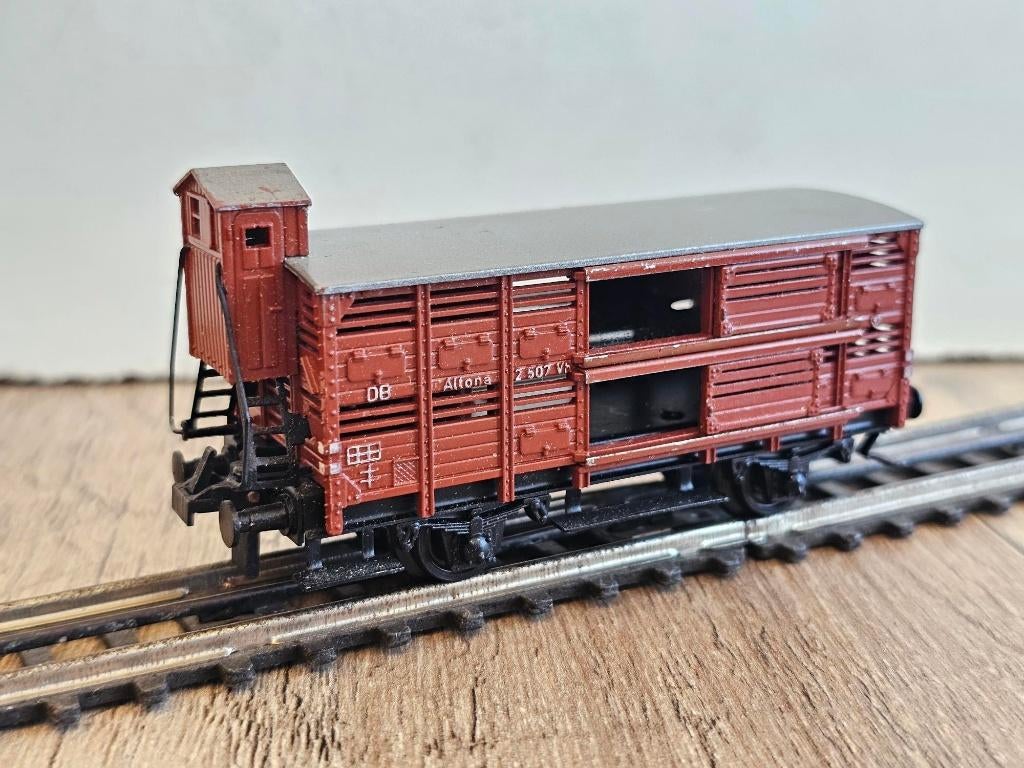 Modeltrein trix-express geheel metalen wagon 3426 schuifdeur, Gebruikt, Gelijkstroom, Trix, Wagon