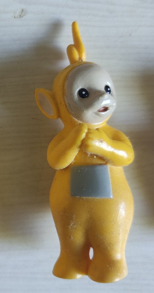 Laa-Laa poppetje gele Teletubbie 5 cm, Kinderen en Baby's, Speelgoed | Knuffels en Pluche, Geel, Overige typen, Ophalen of Verzenden