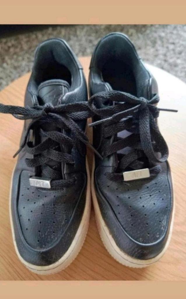 Nike Air Force 1 maat 38, Kleding | Dames, Schoenen, Ophalen, Zwart, Sneakers of Gympen