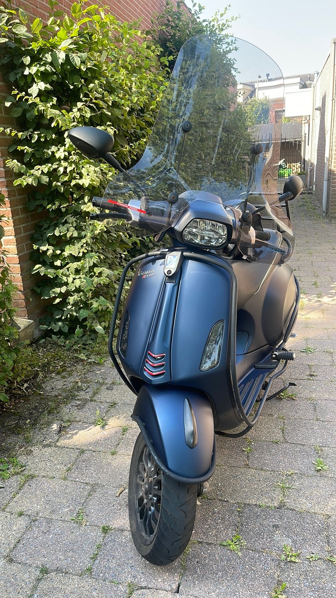 Mooie vespa sprint donker blauw mat 2017, Ophalen of Verzenden, Zo goed als nieuw, Benzine