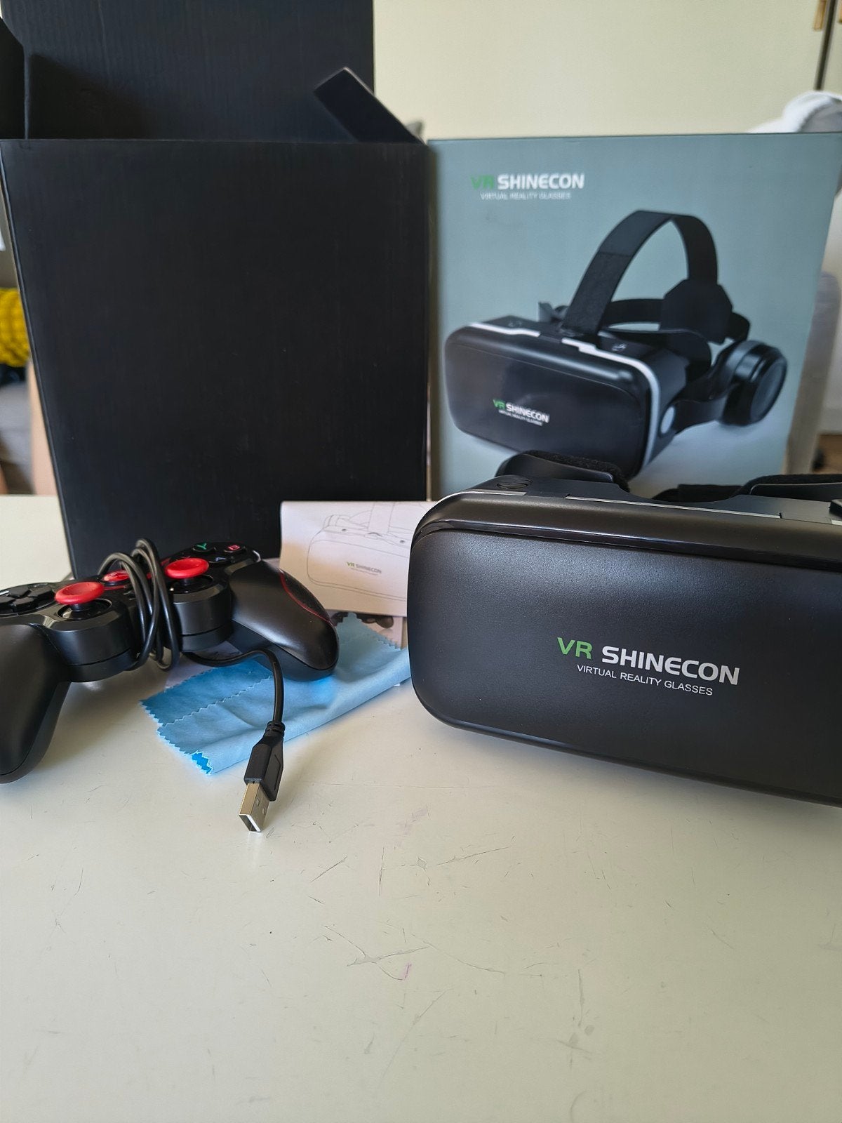 VR Shinecon Virtual Reality Bril met Controller, Spelcomputers en Games, Virtual Reality, Verzenden, Zo goed als nieuw, VR-bril