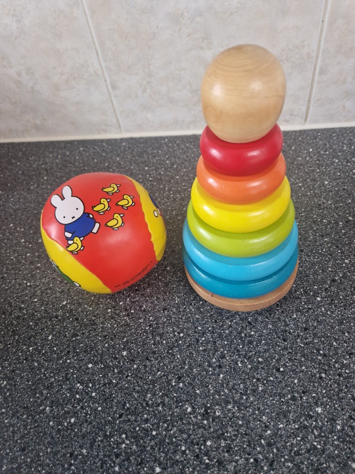 Houten stapeltoren en Nijntje bal, Ophalen of Verzenden, Gebruikt, Overige typen