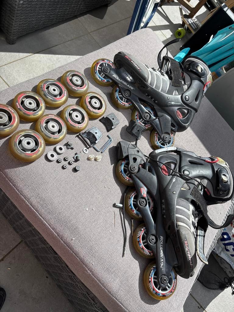 Skeelers Rollerblade 800 met extra wielen en lagers, Ophalen of Verzenden, Gebruikt, Inline skates 4 wielen, Overige merken