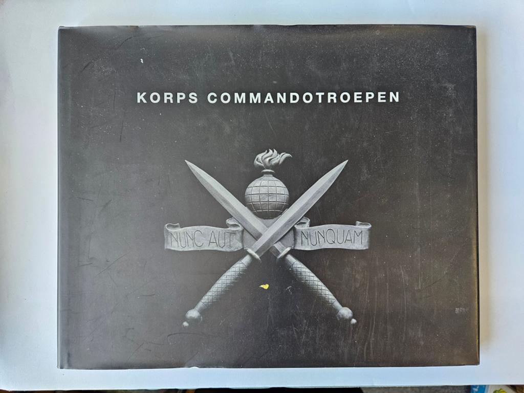 Korps  Commandotroepen Fotoboek P. Blok, Verzamelen, -, -, Ophalen of Verzenden, Embleem of Badge