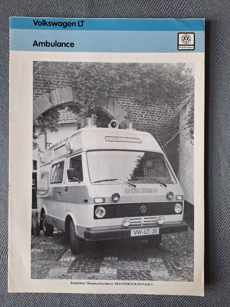 Brochure VOLKSWAGEN LT Ambulance - 1984 NL, Verzenden, Zo goed als nieuw, Volkswagen