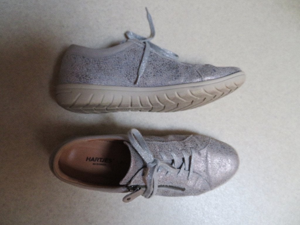 HARTJES schoenen sneakers zilver grijs maat 7  40,5, Ophalen of Verzenden, Hartjes, Grijs, Sneakers of Gympen