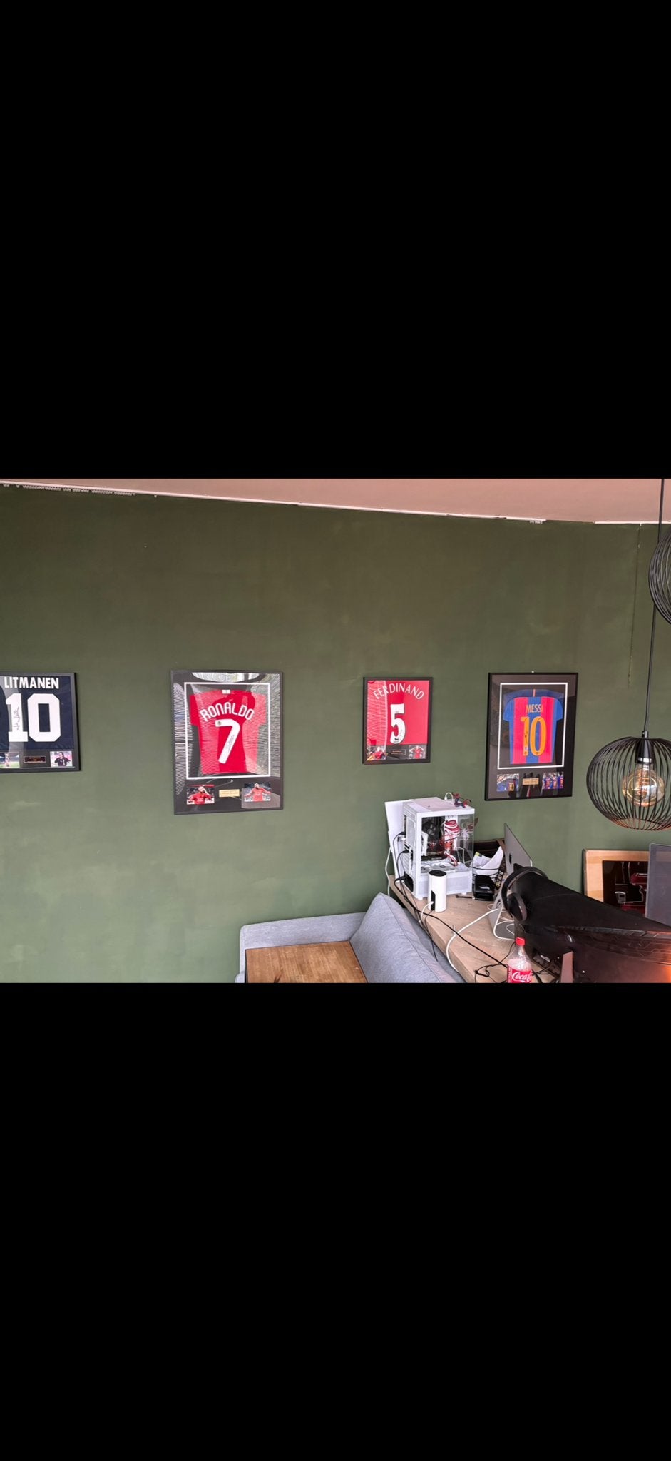 Gesigneerde voetbalshirts O.a Messi/Ronaldo/Maradona, Verzamelen, Ophalen of Verzenden, Zo goed als nieuw, Buitenlandse clubs