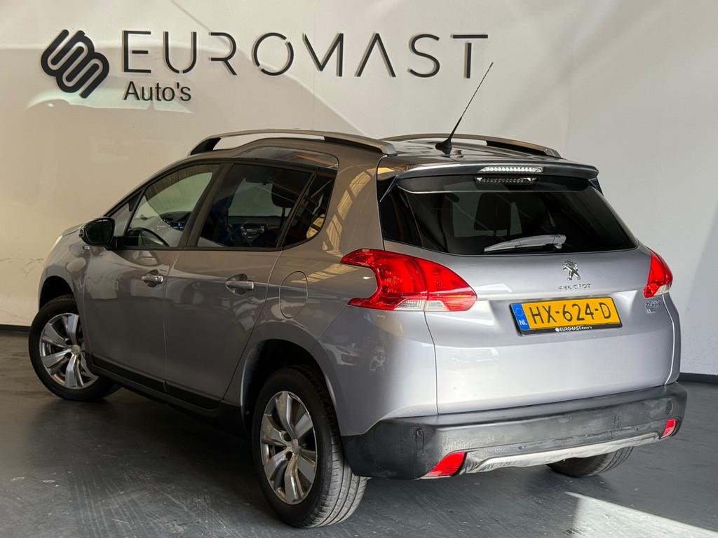 Peugeot 2008 Gereserveerd!, Auto's, Peugeot, Stof, Gebruikt, Euro 6, 1270 kg