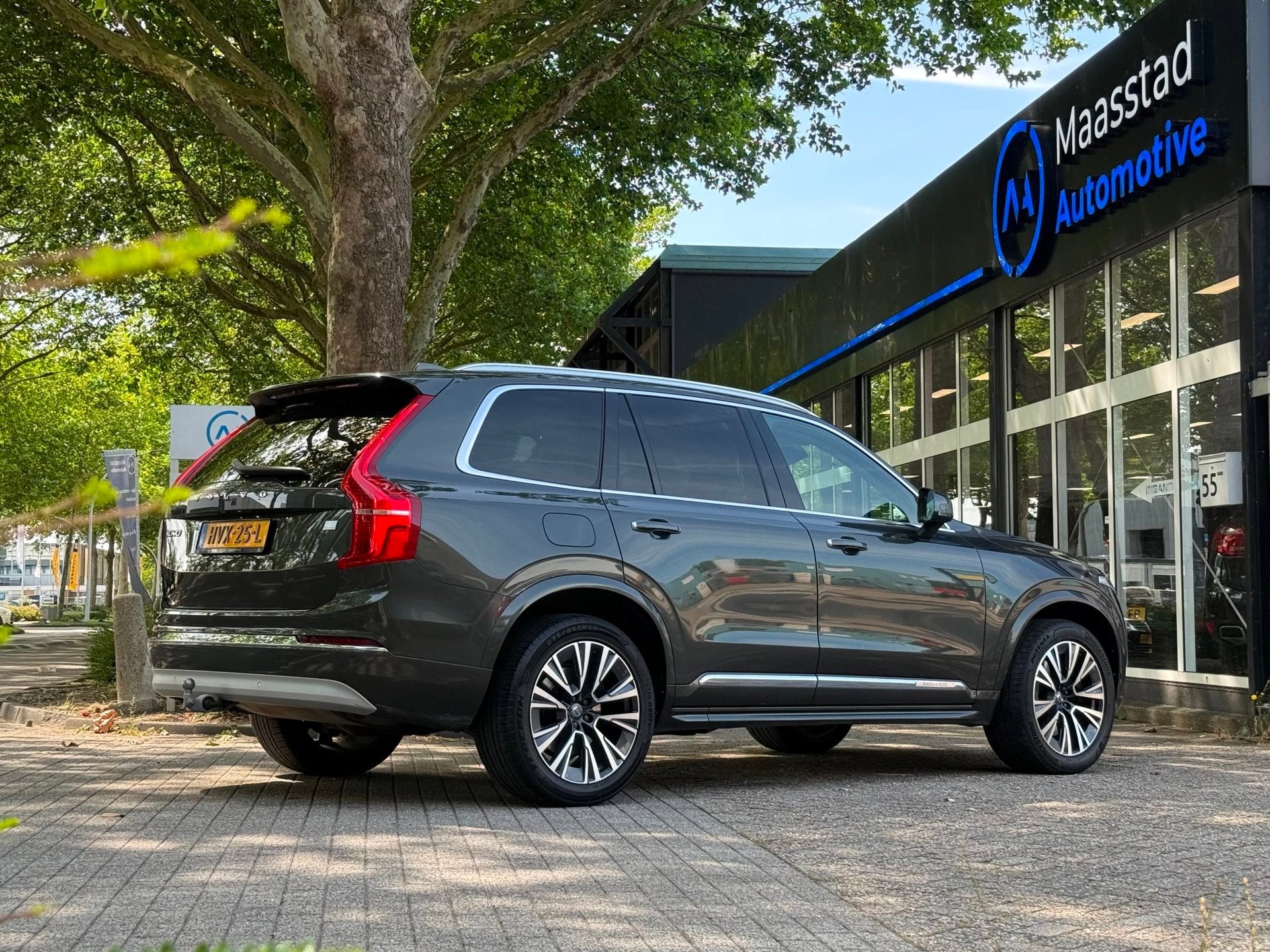 Volvo XC90 2.0 T8 Recharge AWD Plug in Hybrid Dealer onderho, Gebruikt, 4 cilinders, 1969 cc, 7 stoelen