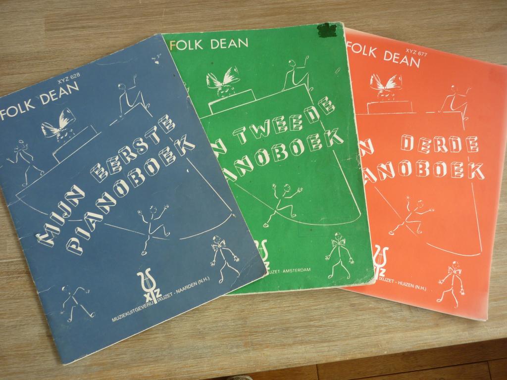Folk Dean - Mijn eerste, tweede en derde pianoboek, Muziek en Instrumenten, Klassiek, Les of Cursus, Ophalen of Verzenden, Zo goed als nieuw
