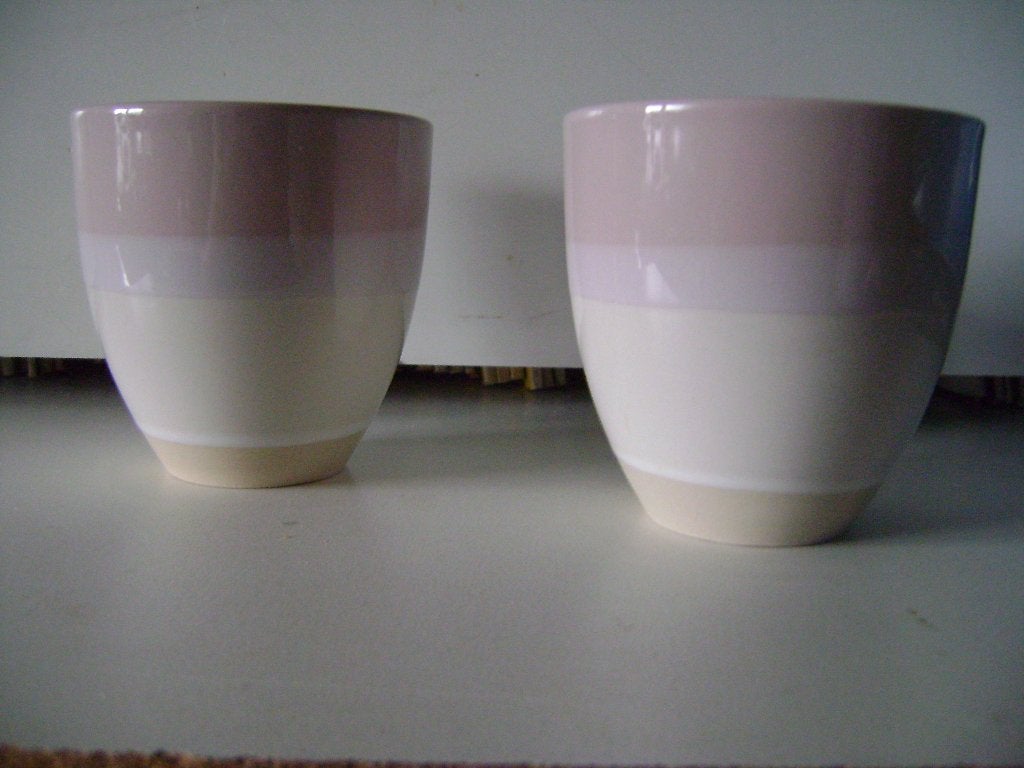 2 Nieuwe koffiebekers pastelkleur 9cm hoog., Hema, Nieuw, Ophalen of Verzenden, Overige stijlen