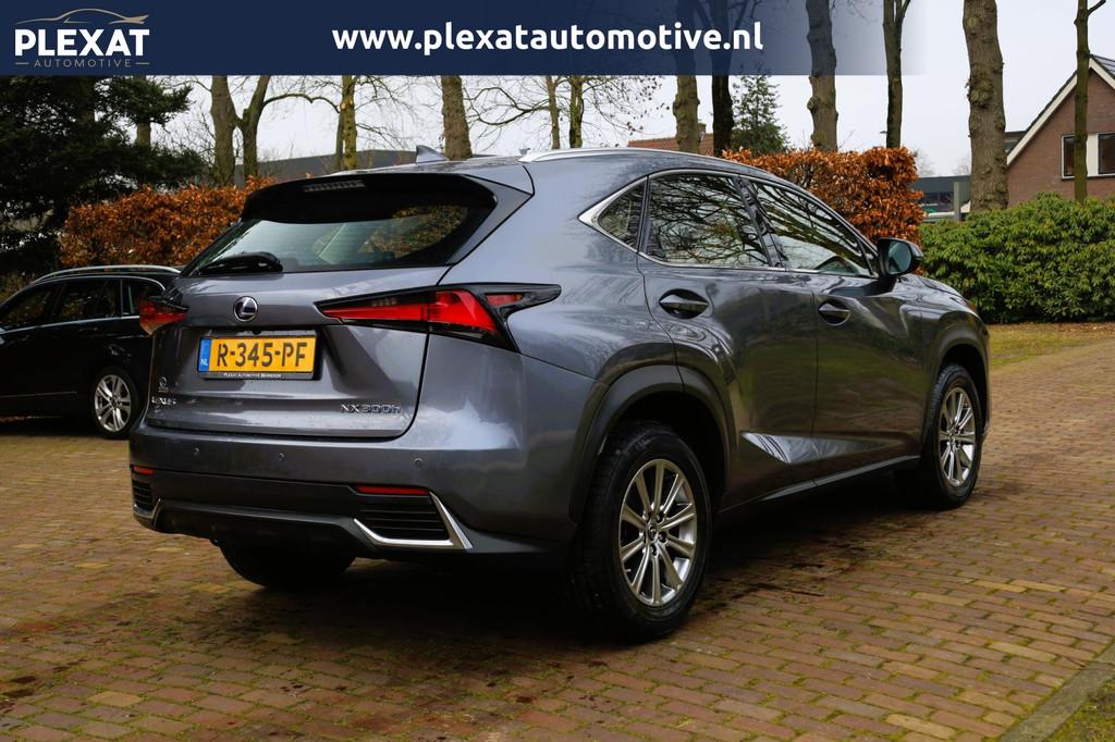 Lexus NX 300h Aut. | Lederen Interieur | Rijbaanbegeleiding, Auto's, Lexus, Gebruikt, Leder, Bedrijf, 1695 kg