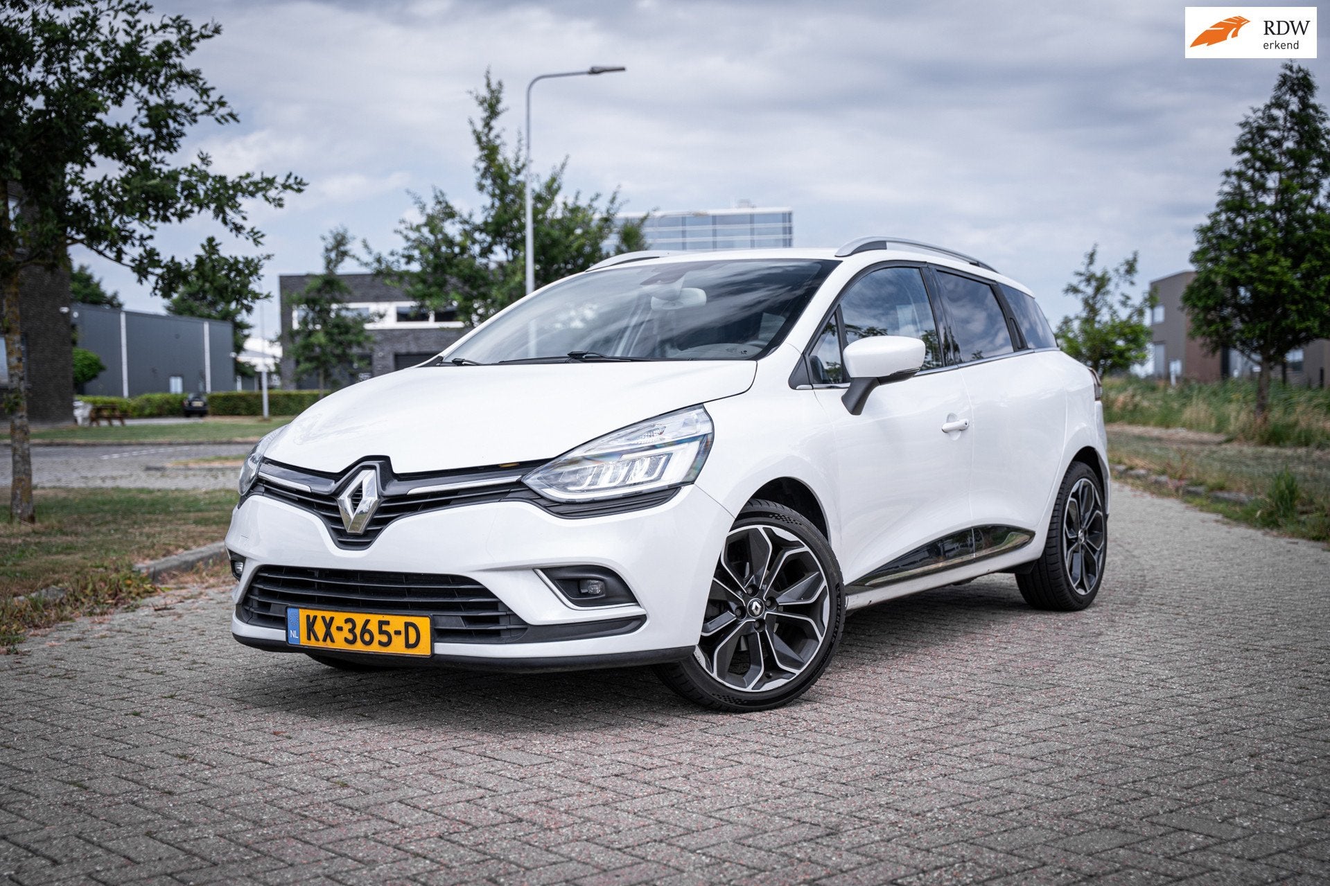 Renault Clio Estate 1.2 TCe Intens, Voorwielaandrijving, Gebruikt, 4 cilinders, 620 kg