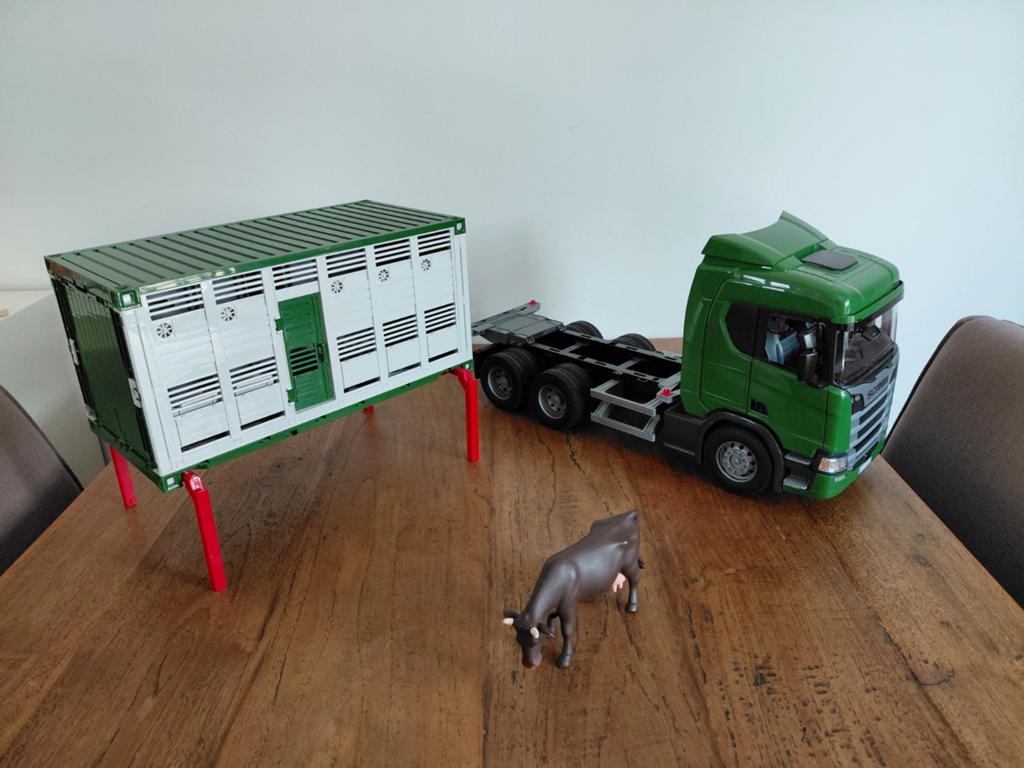 Bruder veewagen met koe (incl.doos), Ophalen of Verzenden, Gebruikt