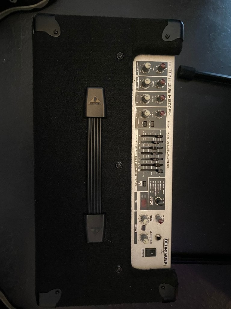 Behringer Ultratone k1800fx versterker, Ophalen, Zo goed als nieuw, Minder dan 500 watt, Overige typen