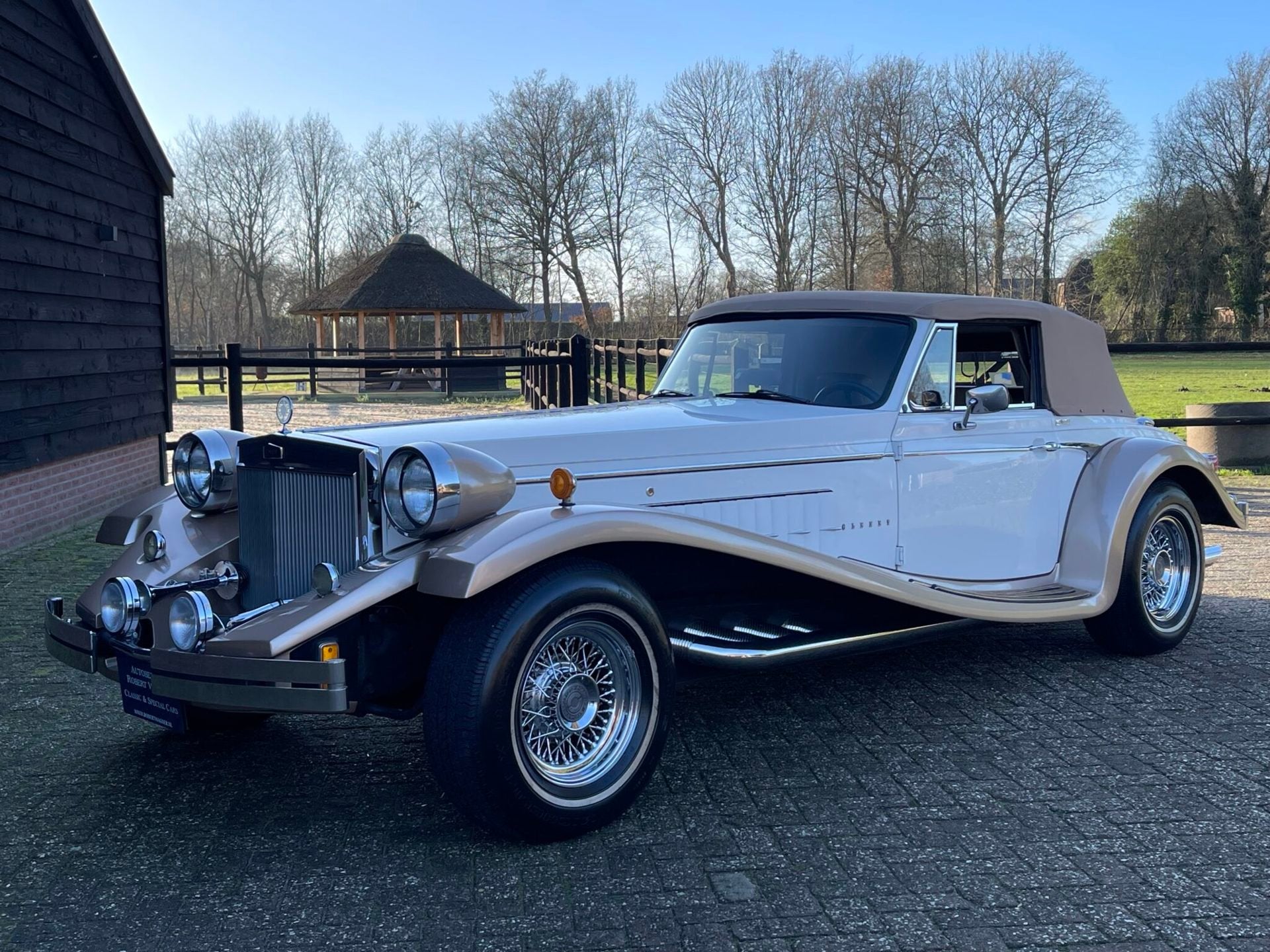 Clenet Series III Asha Roadster 1986, 21k miles original, Auto's, Oldtimers, Achterwielaandrijving, 5000 cc, Cabriolet, Wit