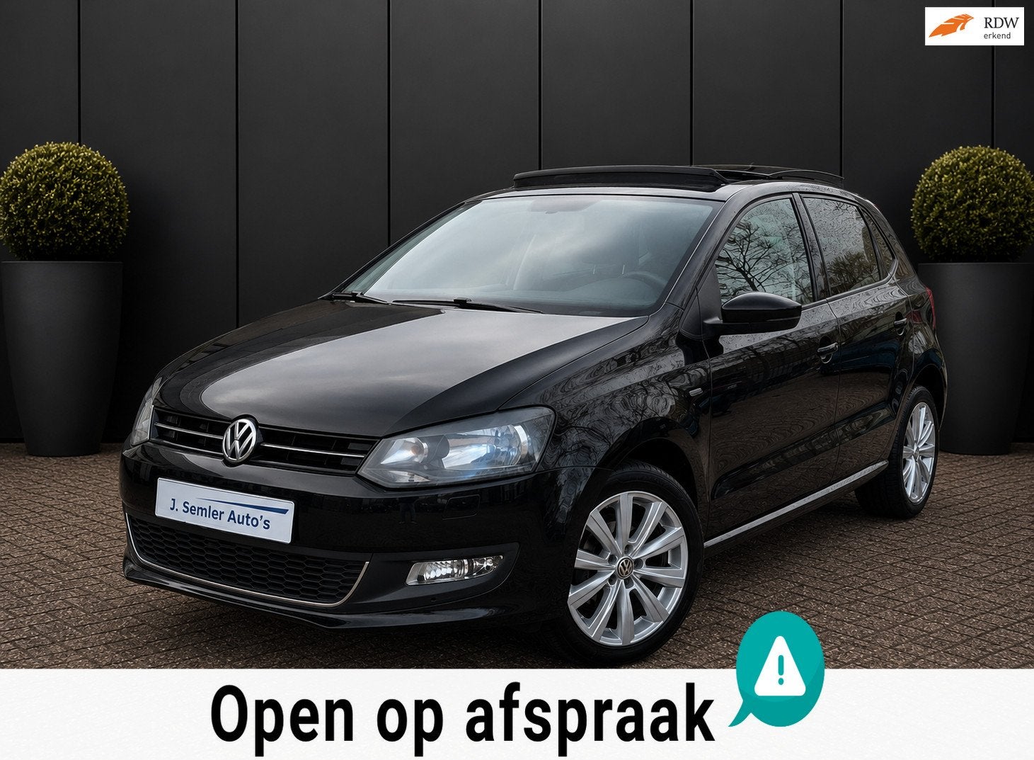 Volkswagen Polo 1.2 TSI LIFE Highline Edition AUTOMAAT PANOR, Gebruikt, 4 cilinders, Zwart, Origineel Nederlands