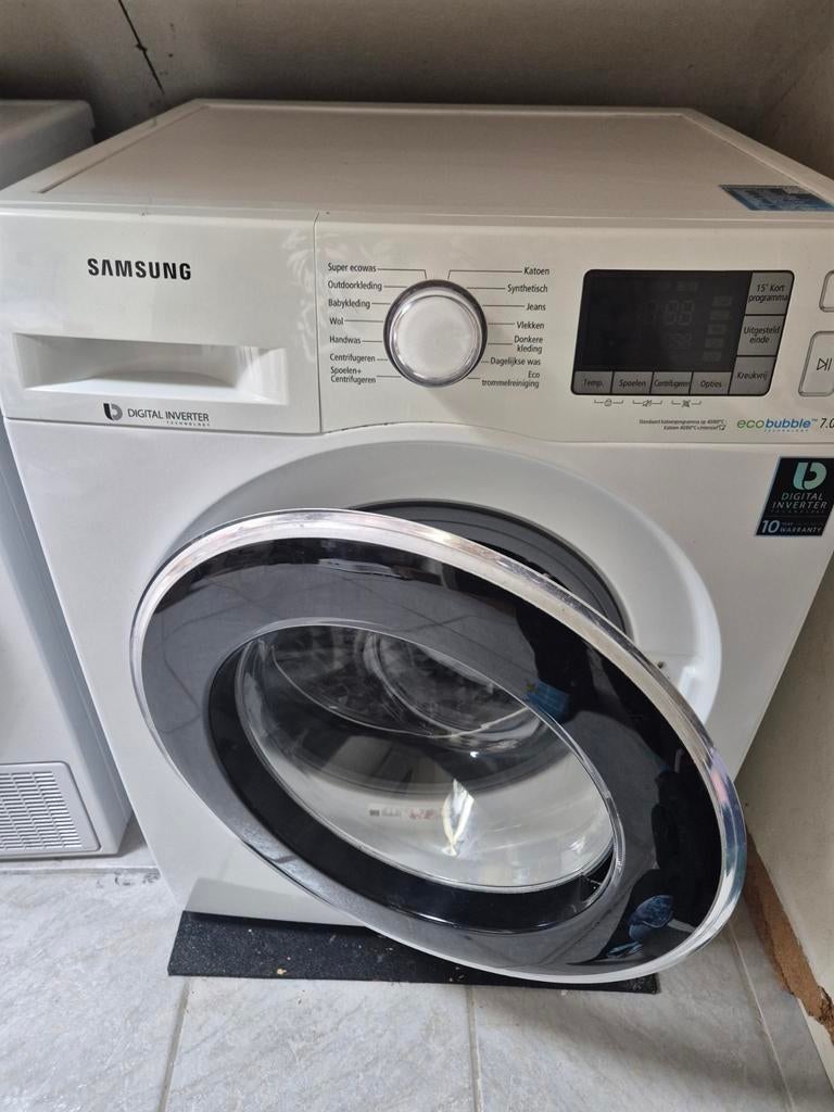 Samsung Wasmachine met defect - Maakt raar geluid, 6 tot 8 kg, Ophalen, Niet werkend, Voorlader