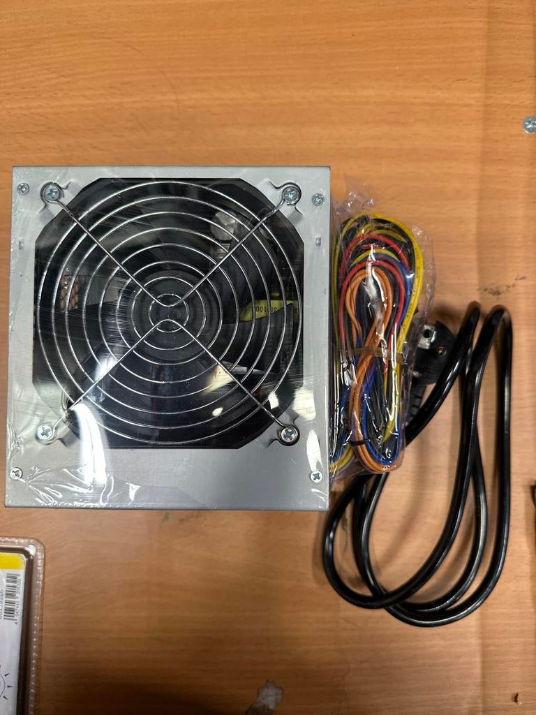 Stille ATX Voeding 420W - 180-264V - inclusief kabel, Nieuw, Ophalen of Verzenden, Nvt, Nvt