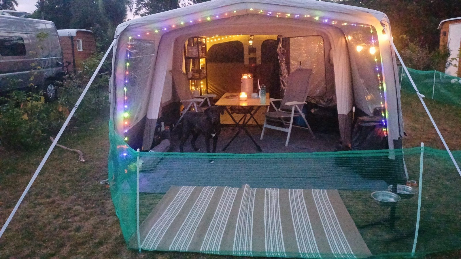 Opblaasbare tent, Caravans en Kamperen, Tenten, Zo goed als nieuw, Ophalen
