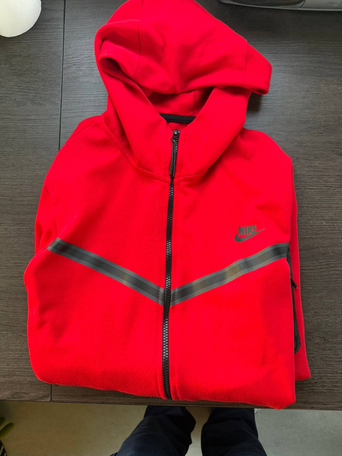 Nike tech fleece rood, Kleding | Heren, Sportkleding, Ophalen of Verzenden, Zo goed als nieuw