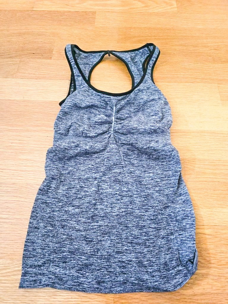 Grijze Sporttop van Mishumo - Maat XS/S, Ophalen of Verzenden, Fitness of Aerobics, Maat 36 (S), Grijs