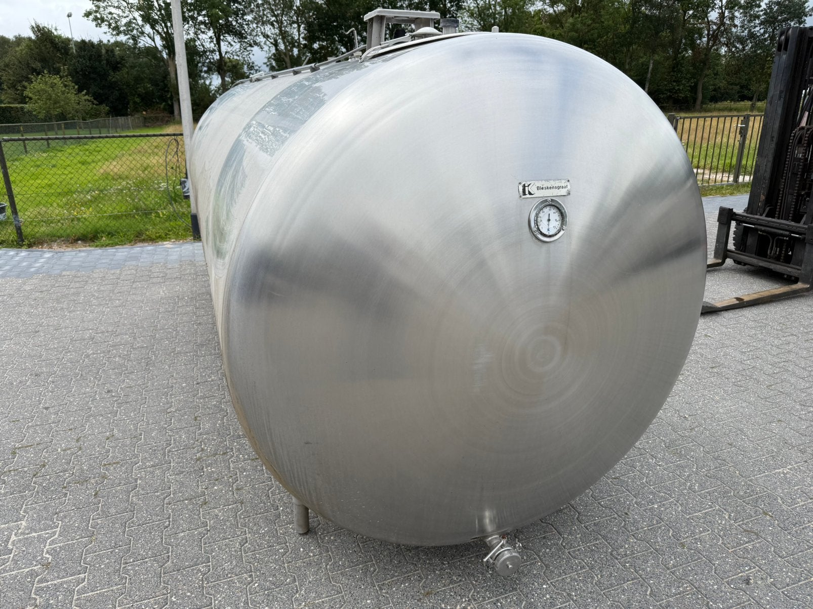 Buffervat buffertank 8000 ltr., 150 liter of meer, Ophalen, Zo goed als nieuw