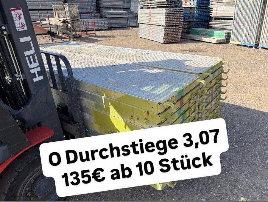 Aluminium doorloopvloer 3,07 m met ladder – Buisoplegging, Ophalen of Verzenden, Gebruikt, Overige typen, 5 meter of hoger