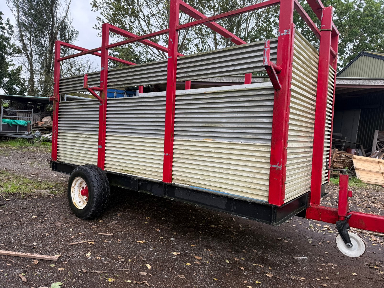 Mooie, stevige veewagen, Ophalen, Veehouderij, Transport