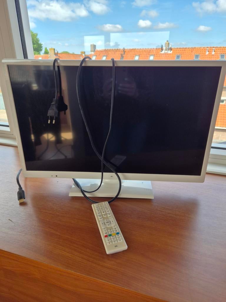 OK OLE2464oH-DW 24" LED-TV DVB-T/C, 50 Hz, HD Ready (720p), 60 tot 80 cm, Ophalen