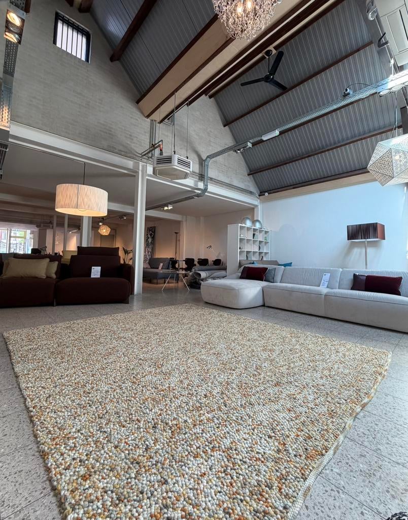 Brink en Campman Pebble Touch of Orange 250 x 280 nieuw€4600, Huis en Inrichting, Stoffering | Tapijten en Kleden, Ophalen, Zo goed als nieuw