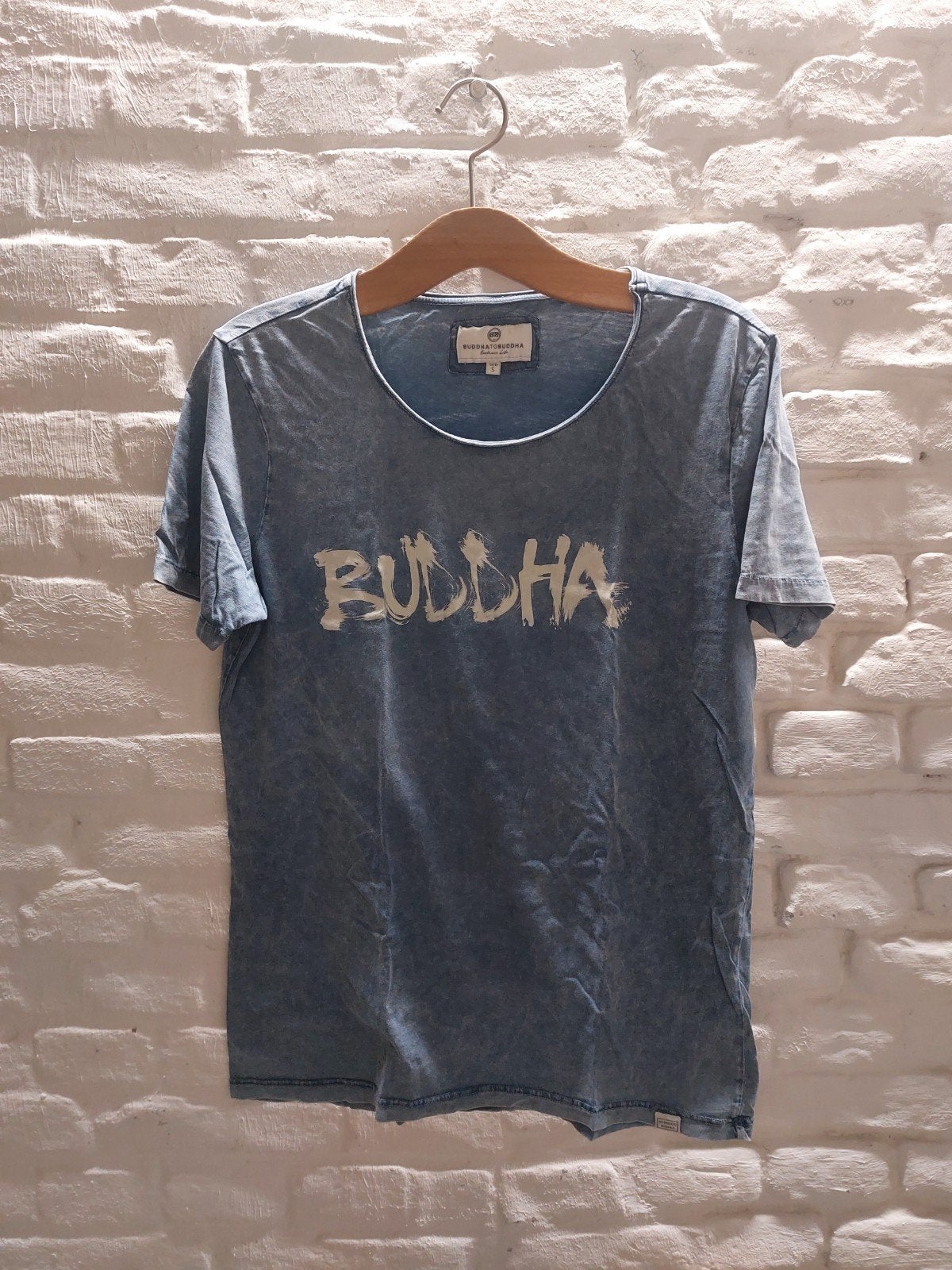 Buddha to Buddha T-shirt S, Kleding | Heren, Zo goed als nieuw, Buddha to Buddha, Maat 46 (S) of kleiner, Verzenden