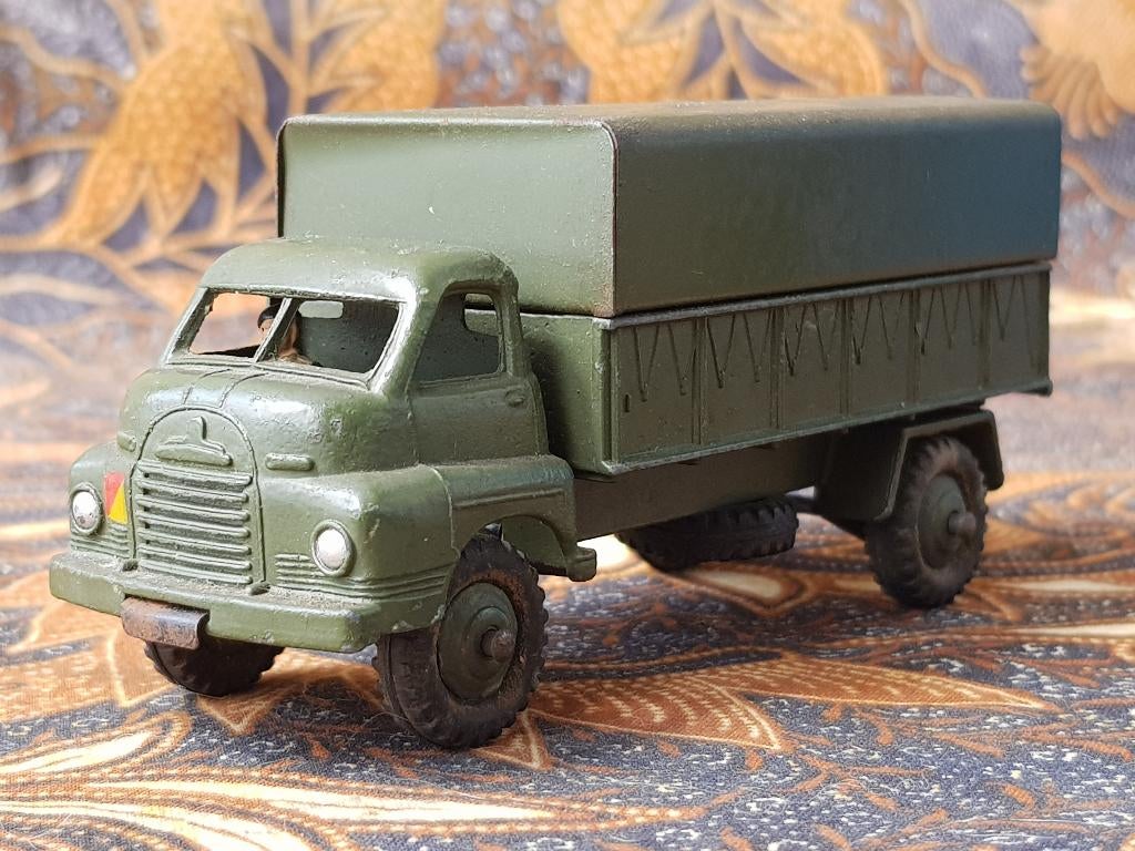 Dinky Toys 621 mooi oud militaria model uit Engeland 11,5 cm, Antiek en Kunst, Ophalen of Verzenden