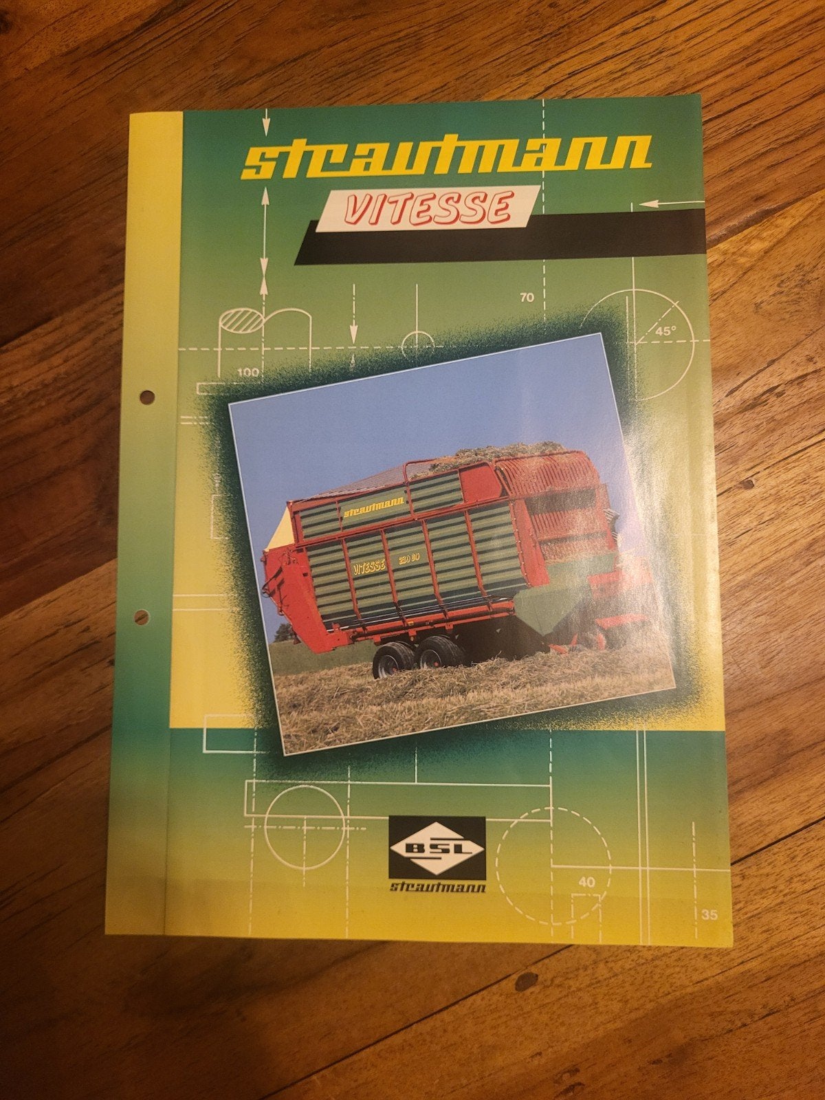 tractor folder Strautmann Vitesse opraapwagens, Ophalen of Verzenden