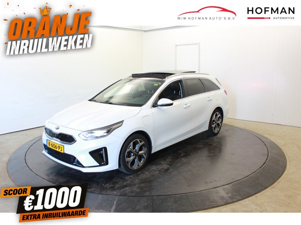 Kia Ceed 1.6 GDI PHEV Executive 166PK Pano Trekhaak El aKlep, Auto's, Kia, Gebruikt, Met garantie (alle), Wit, 71 km/l