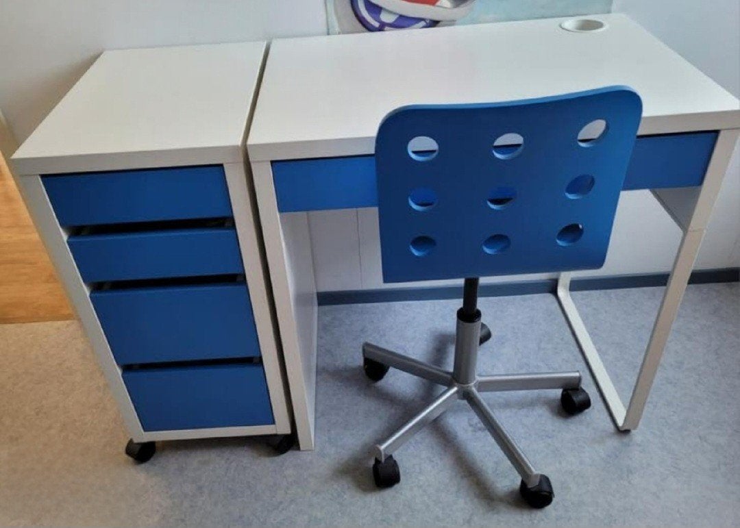 Bureau met ladenblok en bureaustoel van Ikea, Ophalen, Gebruikt, Met lades, Overige merken