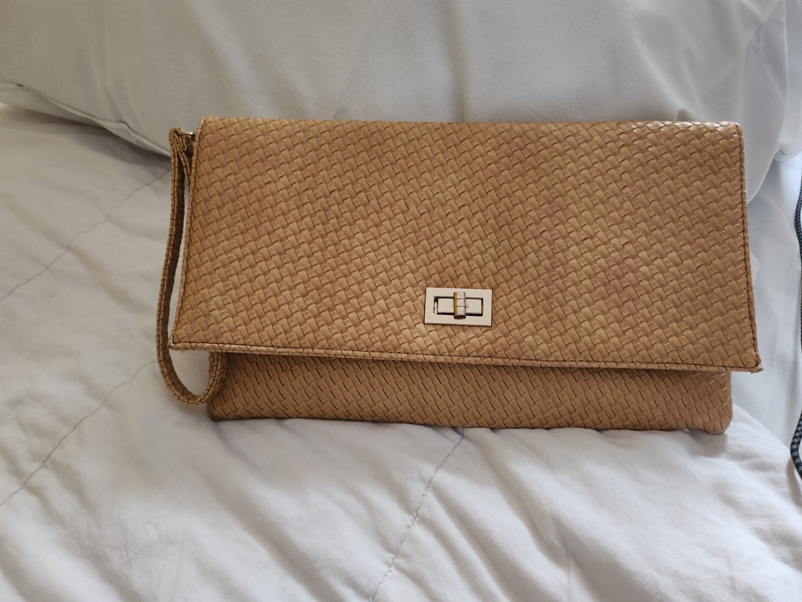Vintage Cloche Avondtasje - Riet Look Clutch, Sieraden, Tassen en Uiterlijk, Tassen | Damestassen, Zo goed als nieuw, Avondtasje