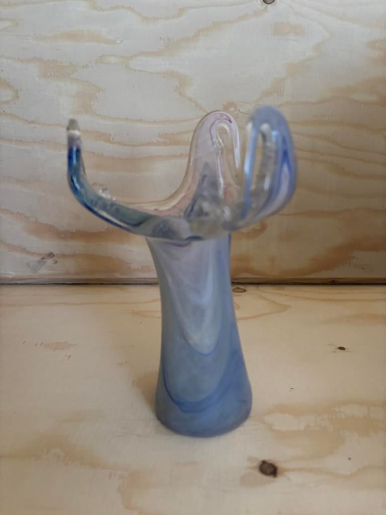 vintage blauwe kristallen vaas van het merk Beyer Neustadt, Antiek en Kunst, Ophalen