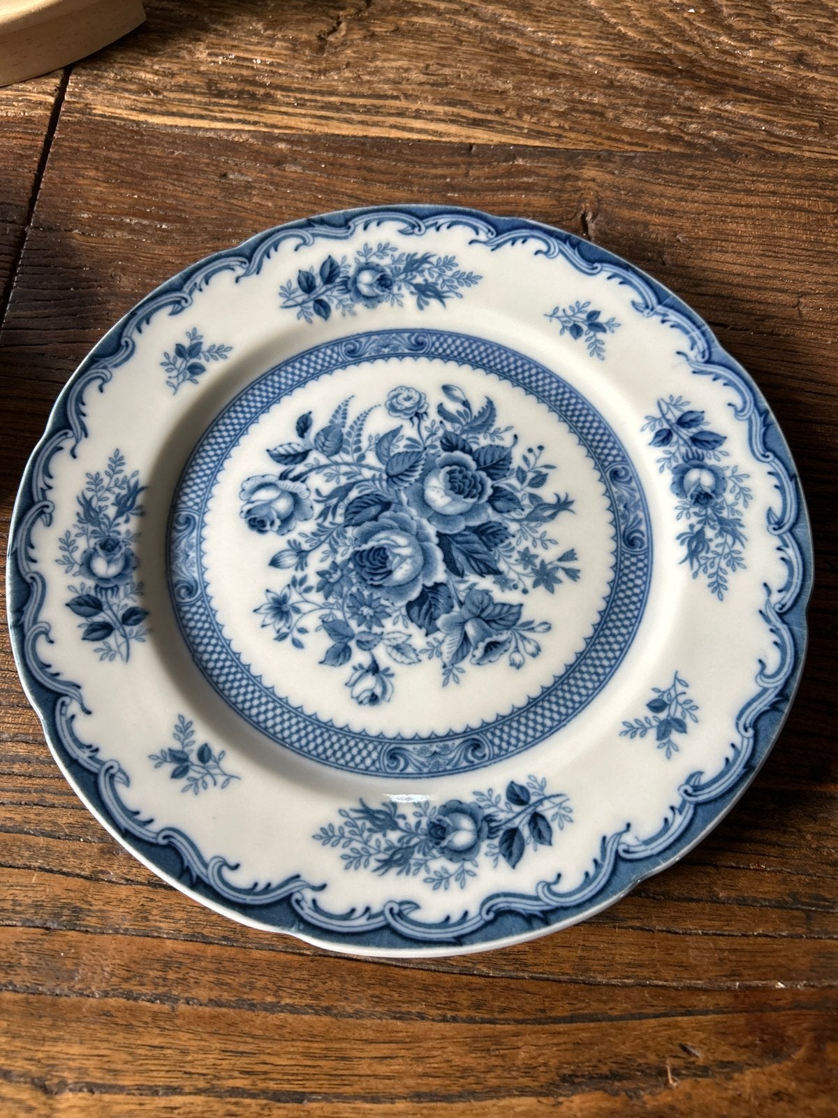 2 Vintage Blue Rose Fine China Borden borden, Antiek en Kunst, Ophalen of Verzenden