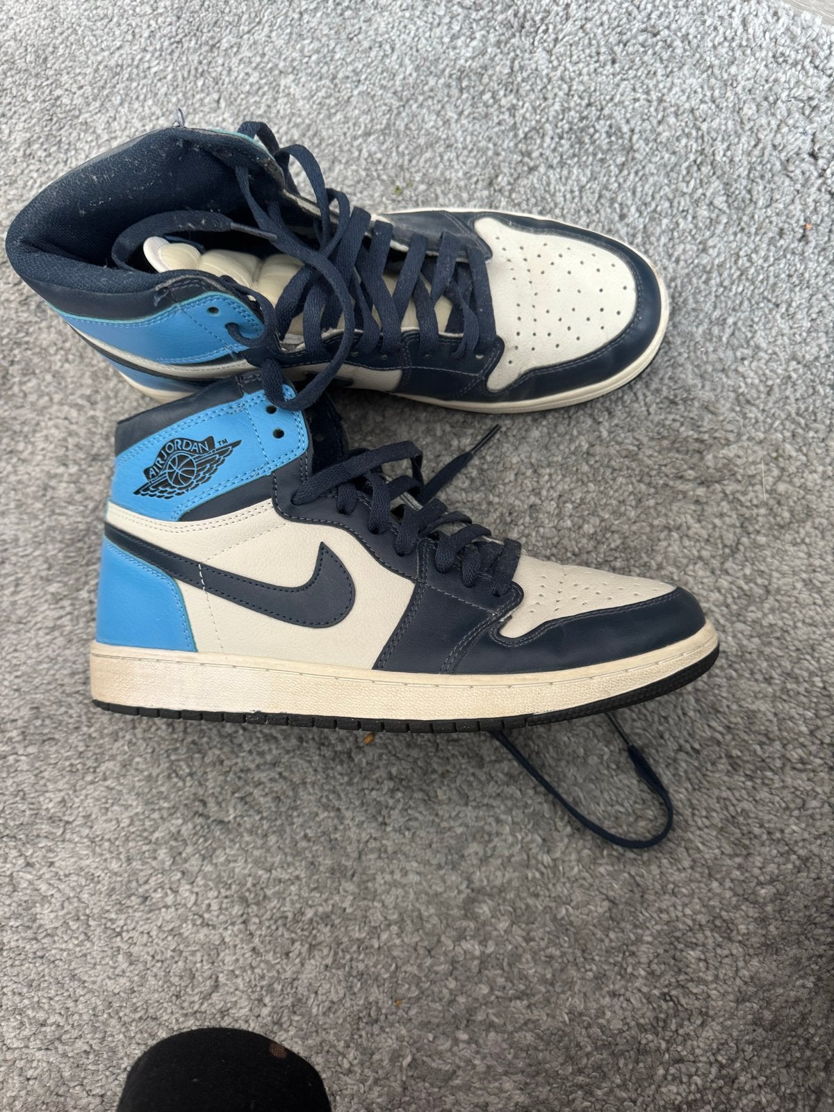Nike Air Jordan 1 Mid 'UNC' sneakers, Kleding | Heren, Schoenen, Ophalen of Verzenden, Gedragen, Blauw, Sneakers of Gympen